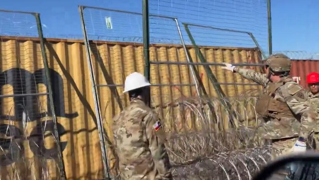 SHOWDOWN: Texas National Guard Installs More Razor Wire Amid Escalating Border Battle with Biden Regime (VIDEO)