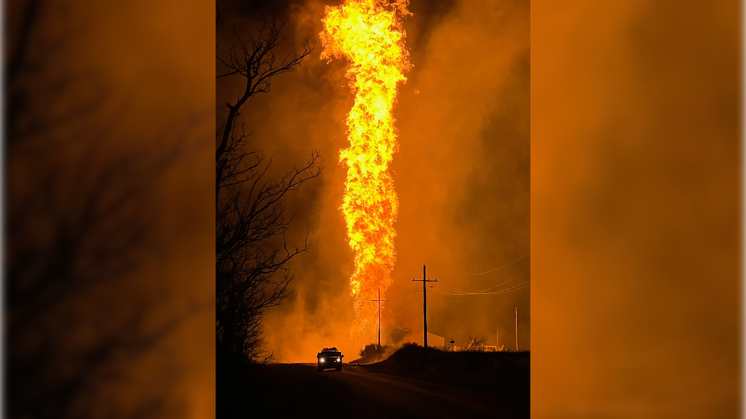 Massive Gas Pipeline Explosion in Oklahoma Panhandle — Pipeline Erupts Into 500-Foot Flames (VIDEO)