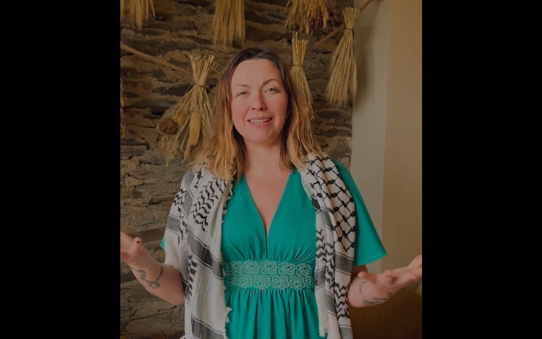 Singer Charlotte Church Leads Choir, Including Children, in Genocidal Song Calling for Eradication of Israel (Video)