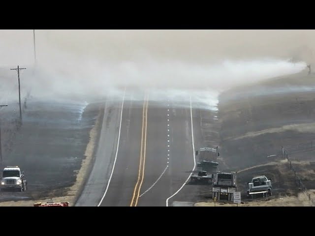 DEVELOPING: Massive Wildfires Engulf Parts of Texas Panhandle – 60 Counties Under Threat – Evacuations Underway (VIDEO)