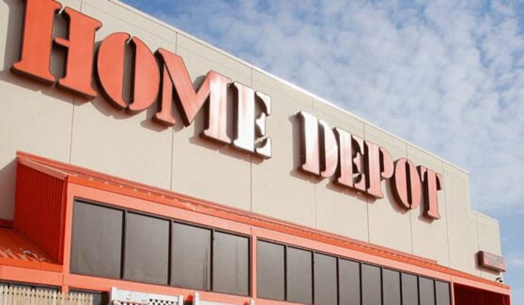 New York Home Depot Hires Guard Dogs to Protect Customers From Migrant Grifters