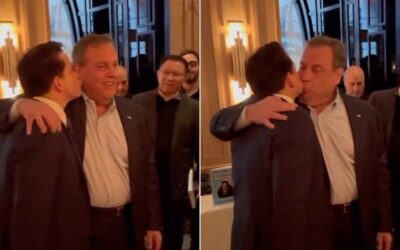 Trump-Hater Chris Christie Turns Cheek Peck into Smooch with Anthony Scaramucci in Viral Video