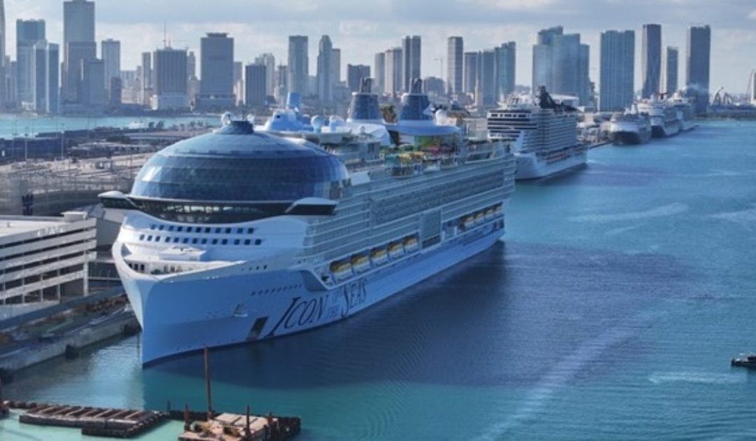 HORROR: Passenger Jumps to His Death from the World’s Largest Cruise Ship