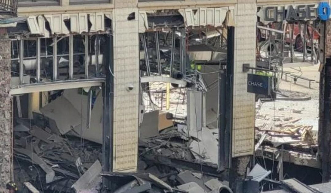 Chase Bank Building Explodes in Downtown Youngstown, Ohio — One Missing, Six Hospitalized (VIDEO)