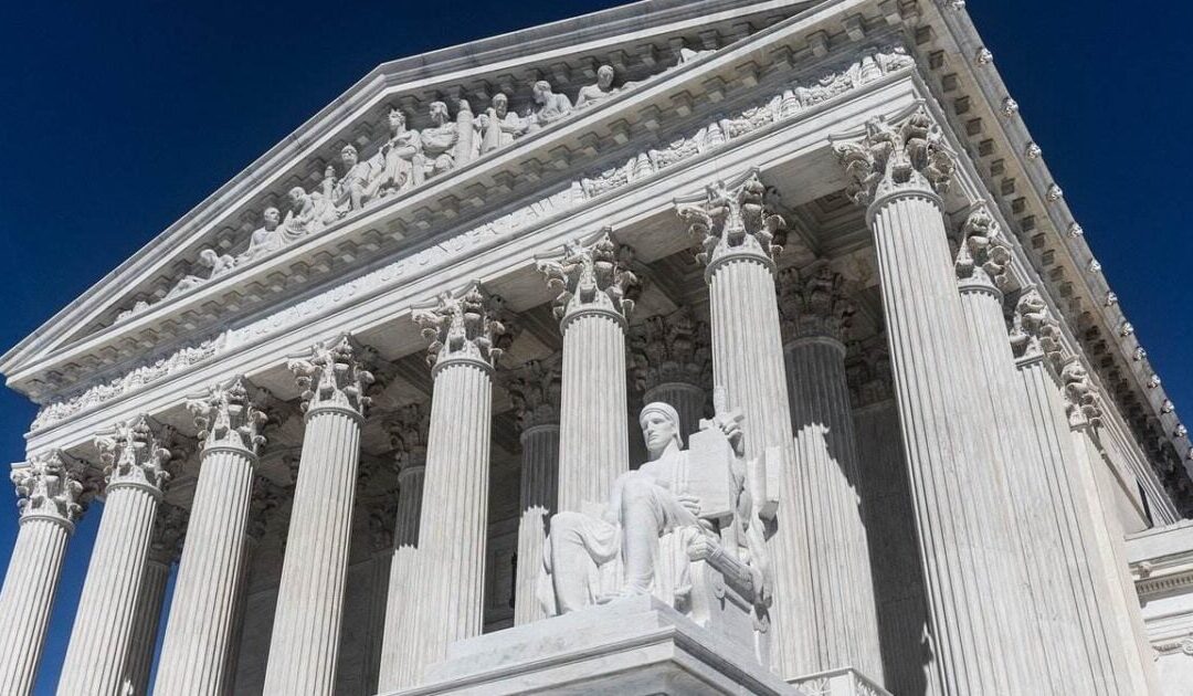 HuffPost Reported to FBI for ‘The Most Dangerous Headline in American History’ After Supreme Court Ruling