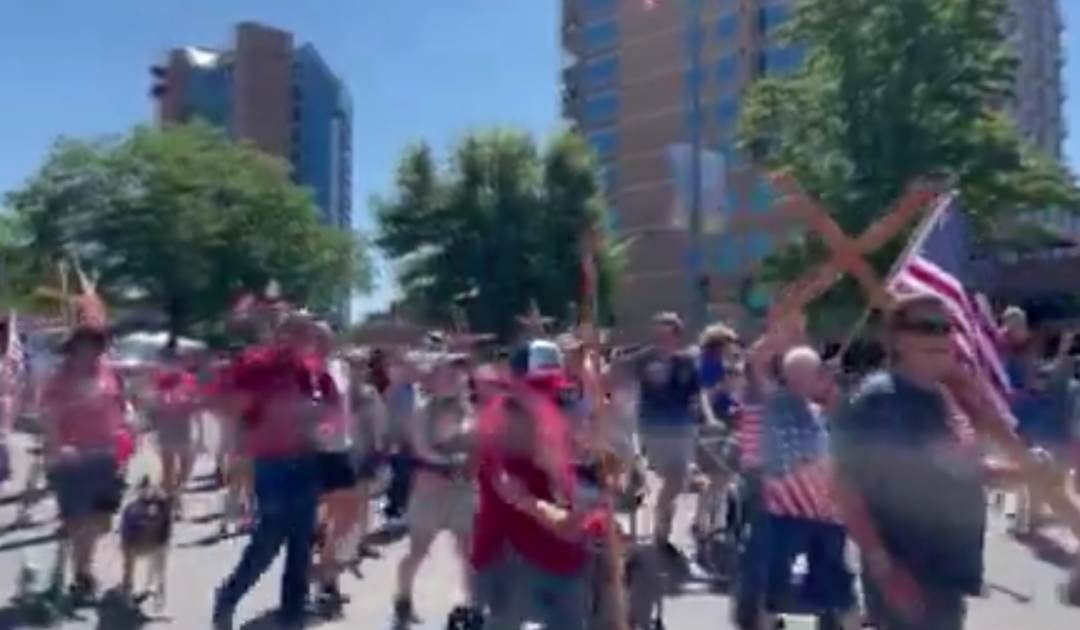 MUST WATCH: Residents of Idaho Town Parade Crosses After Chamber of Commerce Banned “Religious Symbols” from Parade