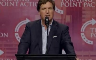 Tucker Carlson Brings Down the House at Trump Event in Duluth, Georgia (VIDEO)