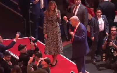 ADORABLE! Melania Trump Laughs and Points as Donald Trump Starts Dancing on Stage to Village People at Madison Square Garden (VIDEO)