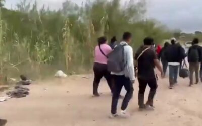 Kamala’s Border Chaos – Texas DPS Encounter Group of 30 Illegal Aliens with 3 Unaccompanied Minors and 3 Special Interest Illegals (VIDEO)