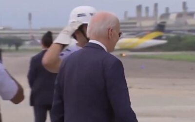 Desperate Reporters SCREAM at the Top of Their Lungs and BEG Joe Biden to Talk to Them as He Departs Brazil (VIDEO)