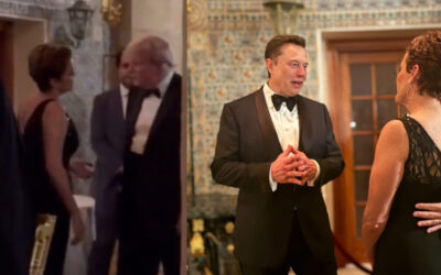 Kari Lake Greeted by Trump and Elon Musk at Mar a Lago – Is There a Role For Her in The Administration?