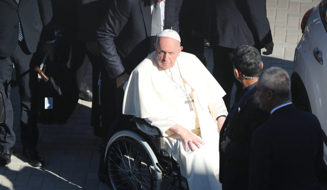 Pope Francis Reportedly ‘Bracing for Death’ Amid Double Pneumonia Battle in Hospital: ‘I Won’t Survive”’