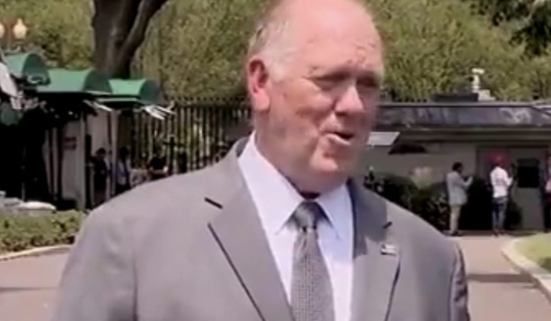(VIDEO) Border Czar Tom Homan: “I Loved Hulk Hogan” – Says he Named his 200 lb Italian Mastiff “Hulk Homan”