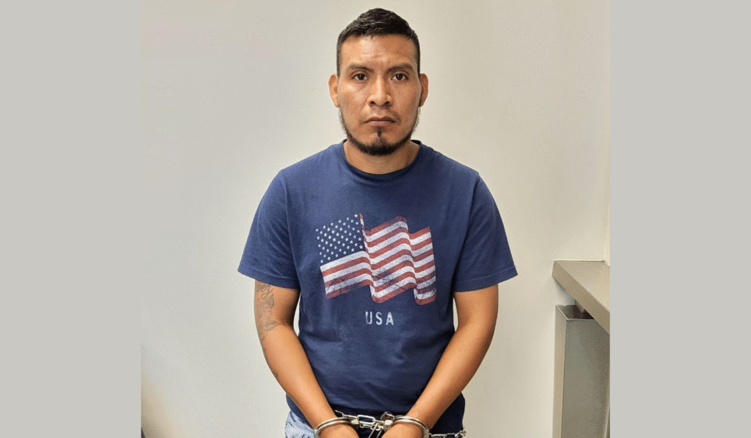 Illegal Wearing American Flag Shirt Roasted by Border Patrol: “Nice shirt! But it doesn’t erase the fact that you entered the country illegally.”