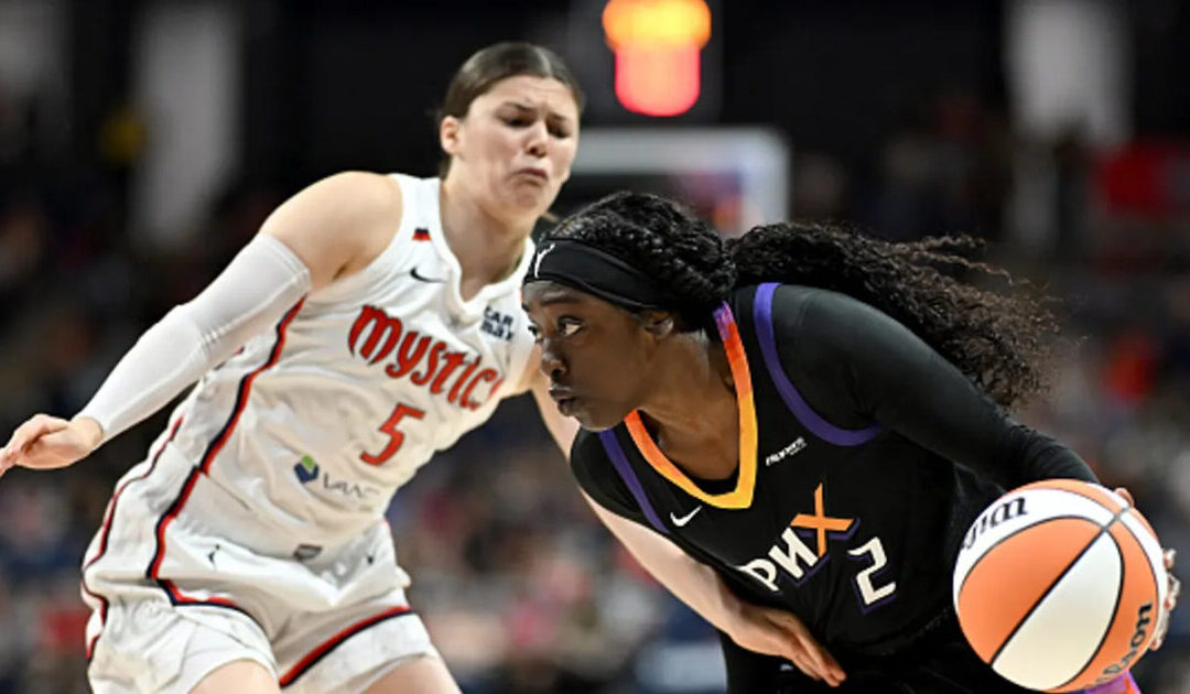 WNBA: Days After Demanding “Pay Us What You Owe Us”, Game Halted and Fan Ejected Because a Player Lost her Wig on the Court