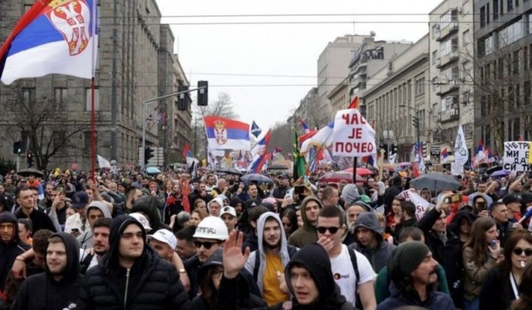 Serbian Protests Intensify with Clashes and Vandalism Against Ruling Party Offices