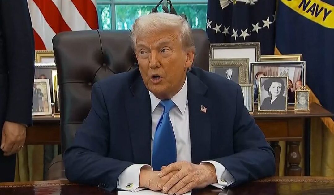 “Quiet! You’re Really Obnoxious!” – Trump Rips Reporters in Oval Office – Tells ABC’s Jon Karl, “You’re a Terrible Reporter” (VIDEO)