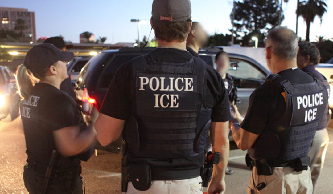 EPIC! “We’re Here to Arrest a Child Sex Offender!” – Fed Up ICE Agent CALLS OUT Media as Activists Impede Operations in Minnesota: “That’s Who You Guys Are Protecting. Insane!” (VIDEO)