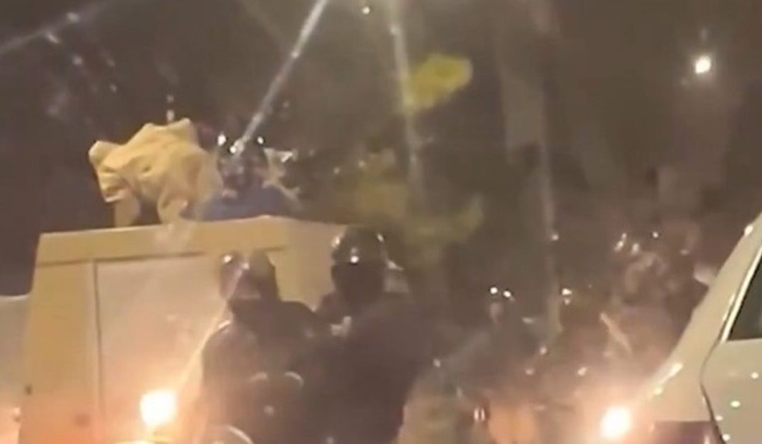 Reports: Iranian Regime Accused of Using Chemical Agents in Crackdown on Protesters