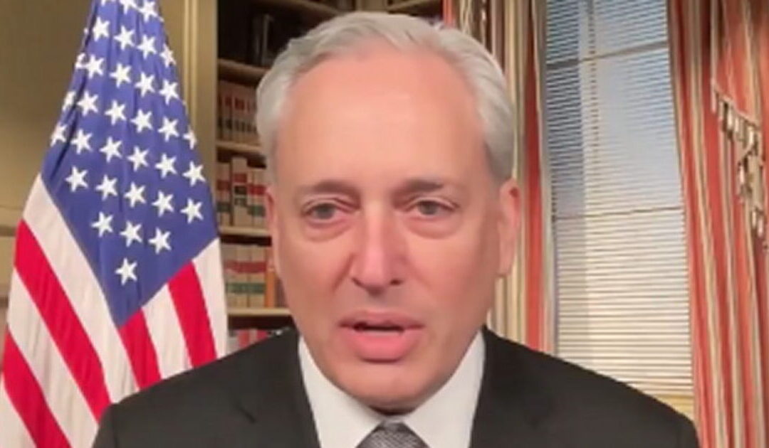 Senior Trump Adviser Urges US to “Declare Victory and Get Out” of Iran Conflict