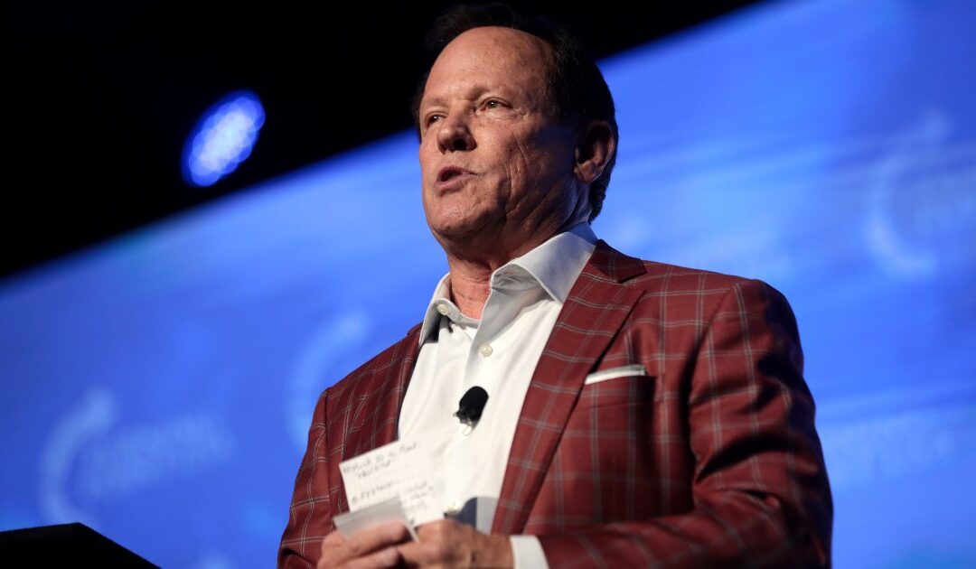 Cheerleading Magnate and Conservative Publisher Jeff Webb Dies Aged 76