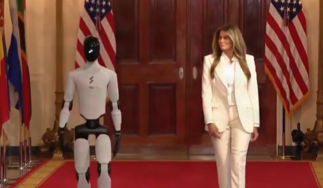 First Lady Melania Trump Walks Alongside Humanoid Robot at White House Tech Summit (VIDEO)