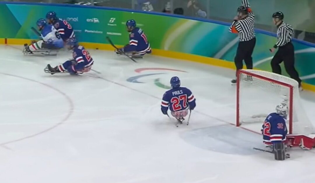 Ouch! Canada Loses to US Again – This Time in Paraplegic Hockey