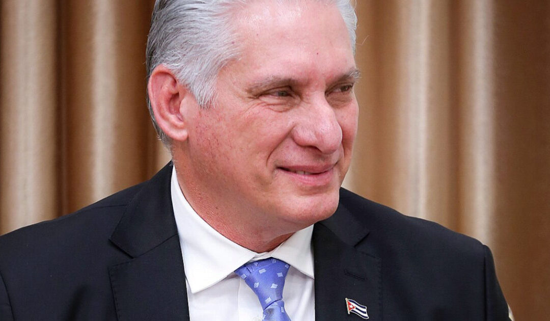 U.S. Officials Travel to Cuba For First Time in a Decade, Lay Out Demands to Collapsing Communist Regime
