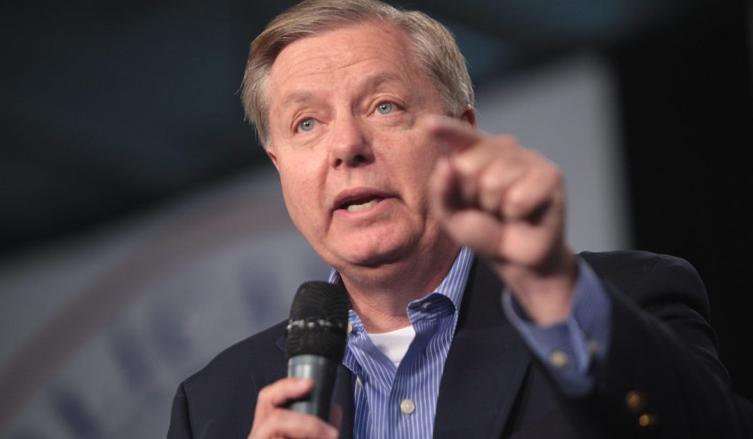 Warmonger Lindsey Graham Attacks Trump as He Seeks to End War in Iran