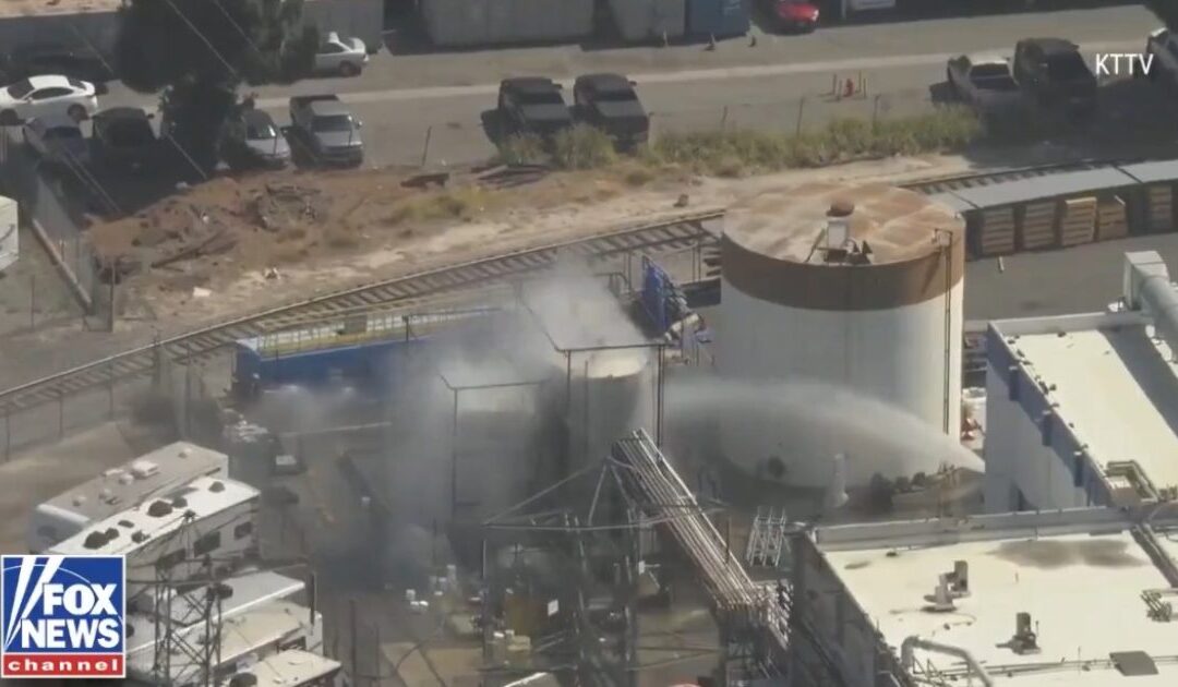 40,000 SoCal Residents Evacuated Amid Chemical Leak at Aerospace Facility