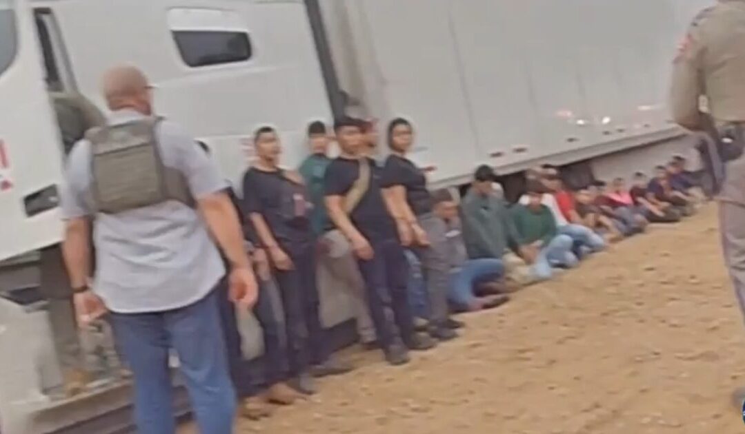 Texas Officials Find 20 Illegal Aliens Hiding Inside Semi-Truck (VIDEO)
