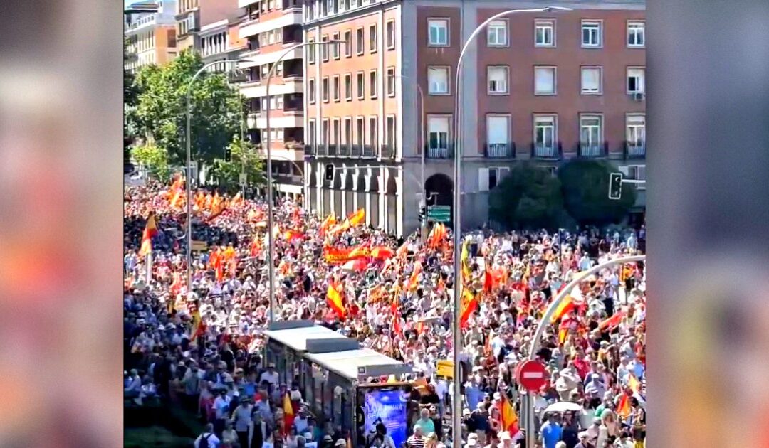WATCH: Spanish Protesters Flood the Streets Demanding the Resignation of Socialist PM Sánchez Mired in Corruption Scandals