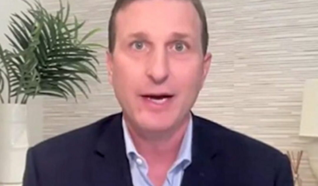 Far-Left Owner of Anti-Israel NYC Coffee Shop Targets Rep. Dan Goldman