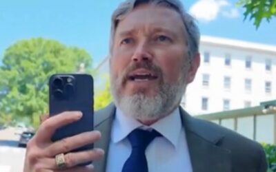 Thomas Massie Hits Reporter with a Strange Question After Being Confronted with Allegations of Sexual Affair with Rep. Lauren Boebert (VIDEO)
