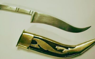Massachusetts Public School District Permits Sikh Students to Carry Knives While Banning Weapons for All Other Students
