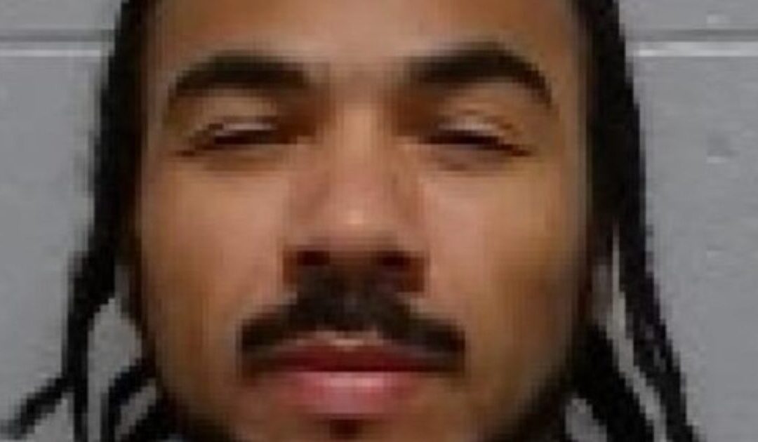 Madison, Wisconsin Police Gun Down Homeless Violent Career Felon Allegedly Threatening Them with a Knife, Sparking Angry Protests Across City (VIDEOS)