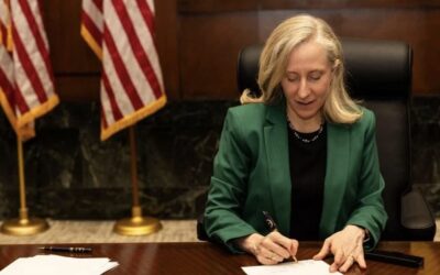 JUST IN: “A Shameful Relic of Our Jim Crow Past” – Democrat Virginia Governor Abigail Spanberger Restores Voting Rights for 66,000 Felons Before Midterms