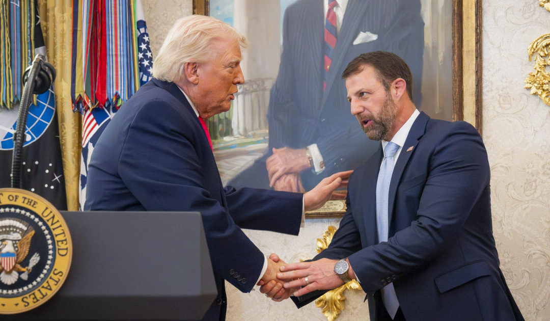 Markwayne Mullin Attempts Damage Control After Reports He Went Around President Trump to Suspend ICE Traffic Stops Spark Outrage: “President Trump and I Are on the Same Page”