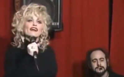 Have You Heard the Story About Dolly Parton Being Talked Into Singing a Song in a Pub While Vacationing in Ireland in 1990? (VIDEO)