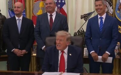 Trump Slams Indiana State Senate Leader Who Stopped Redistricting Push After He Announces Plan to Step Down from Leadership – Calls for Him to Resign “Completely”