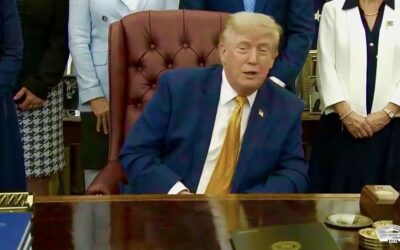(VIDEO) Trump Slams MS NOW Reporter: “MS NOW. The Failed MSDNC Right?”
