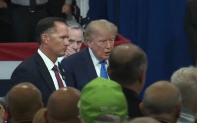 President Trump Personally Walks Off Stage to Comfort Grieving Parents of 12-Year-Old Bronx Shooting Victim (VIDEO)