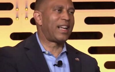 Hakeem Jeffries Calls SCOTUS a ‘Subsidiary’ of MAGA — Threatens to Expand and Pack Court If Dems Take Power (VIDEO)