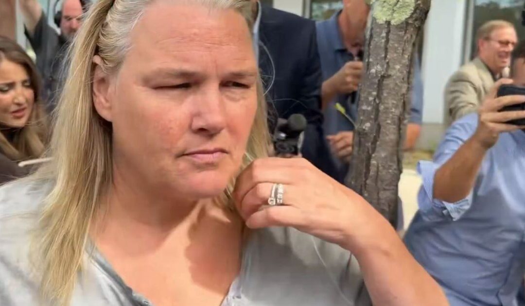 FIRST PHOTOS: 56-Year-Old Nutcase Dawn Light Arraigned in Court for Intimidating Lindsey Clancy Jurors – Pleads Not Guilty (VIDEO)