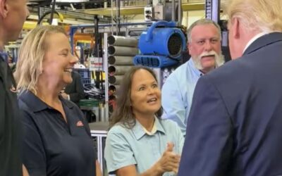 President Trump Hugs Hardworking Woman at Peterbilt Motors Company in Texas (VIDEO)