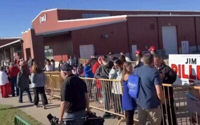 Supporters Line Up Hours in Advance to See President Trump in Nebraska (VIDEO)