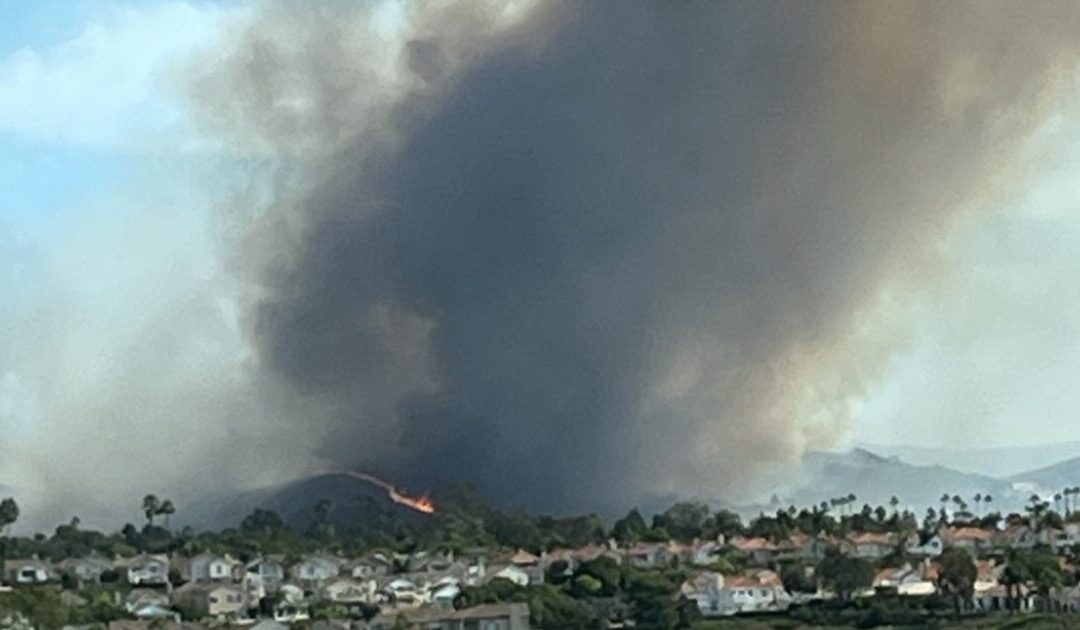 WATCH: SoCal: Fire Erupts in South Orange County, Explodes to Over 250 Acres – At Least 8 Homes Engulfed… DEVELOPING
