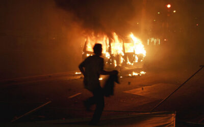 France Riots: 715 Police Injured, €40 Million in Damage as Organizers Call for Nationwide Mobilization